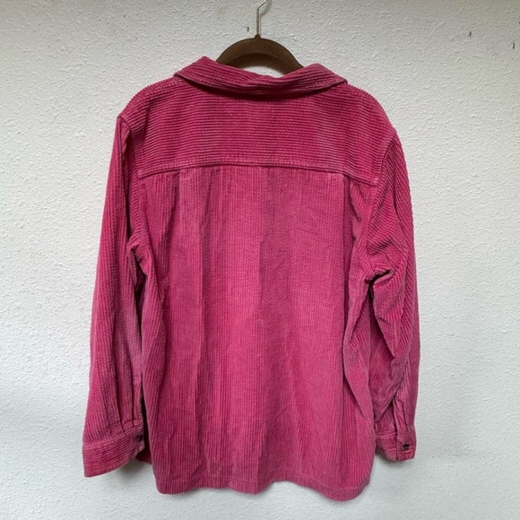 Vintage L.L. Bean pink corduroy button down - Picture 7 of 8